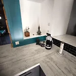 Domaine Du Marais Corps De Ferme Et Piscine * Saint-Sigismond (Vendee)