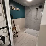 Dom wakacyjny Domaine Du Marais Corps De Ferme Et Piscine