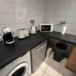 Domaine Du Marais Corps De Ferme Et Piscine * Saint-Sigismond (Vendee)