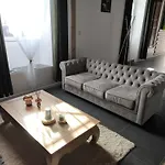 Dom wakacyjny Domaine Du Marais Corps De Ferme Et Piscine