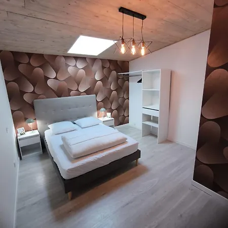 Domaine Du Marais Corps De Ferme Et Piscine Saint-Sigismond (Vendee)