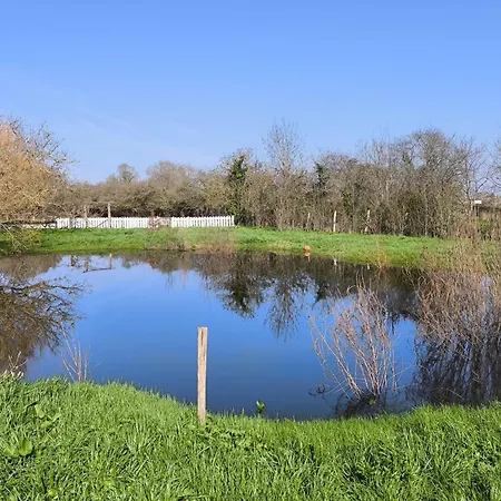 Domaine Du Marais Piscine Privatisée Billard Baby Foot Saint-Sigismond (Vendee)
